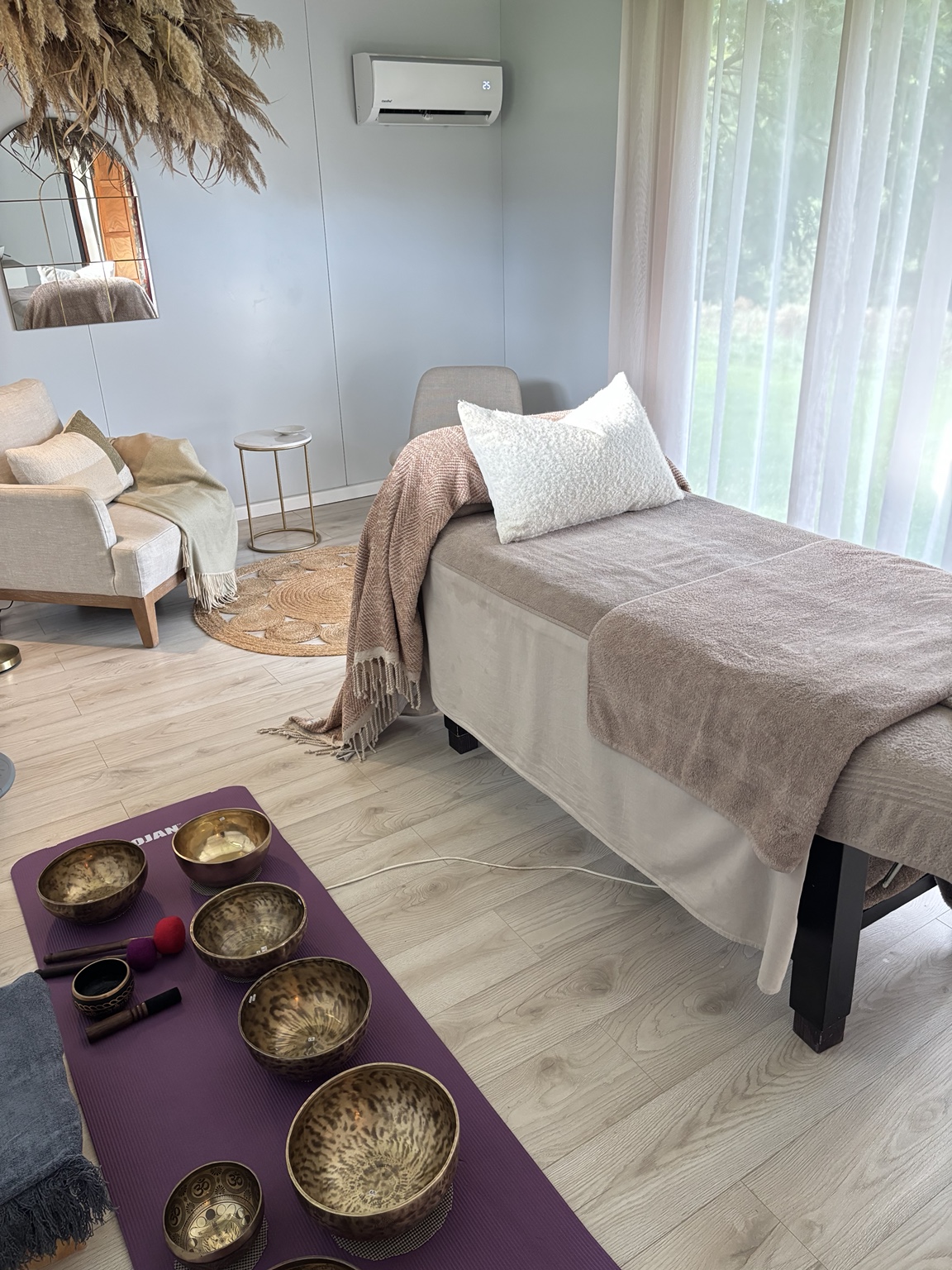 Sound healing studio